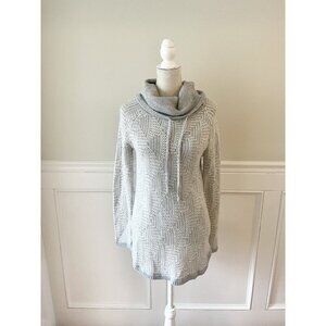Dressbarn M Gray Chunky Knit Funnel Neck Long Sweater
